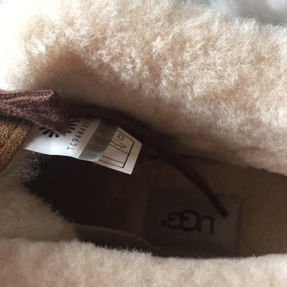 🎁NEW UGG ALASDAIR CHESTNUT WATERPROOF - Picture 7 of 8